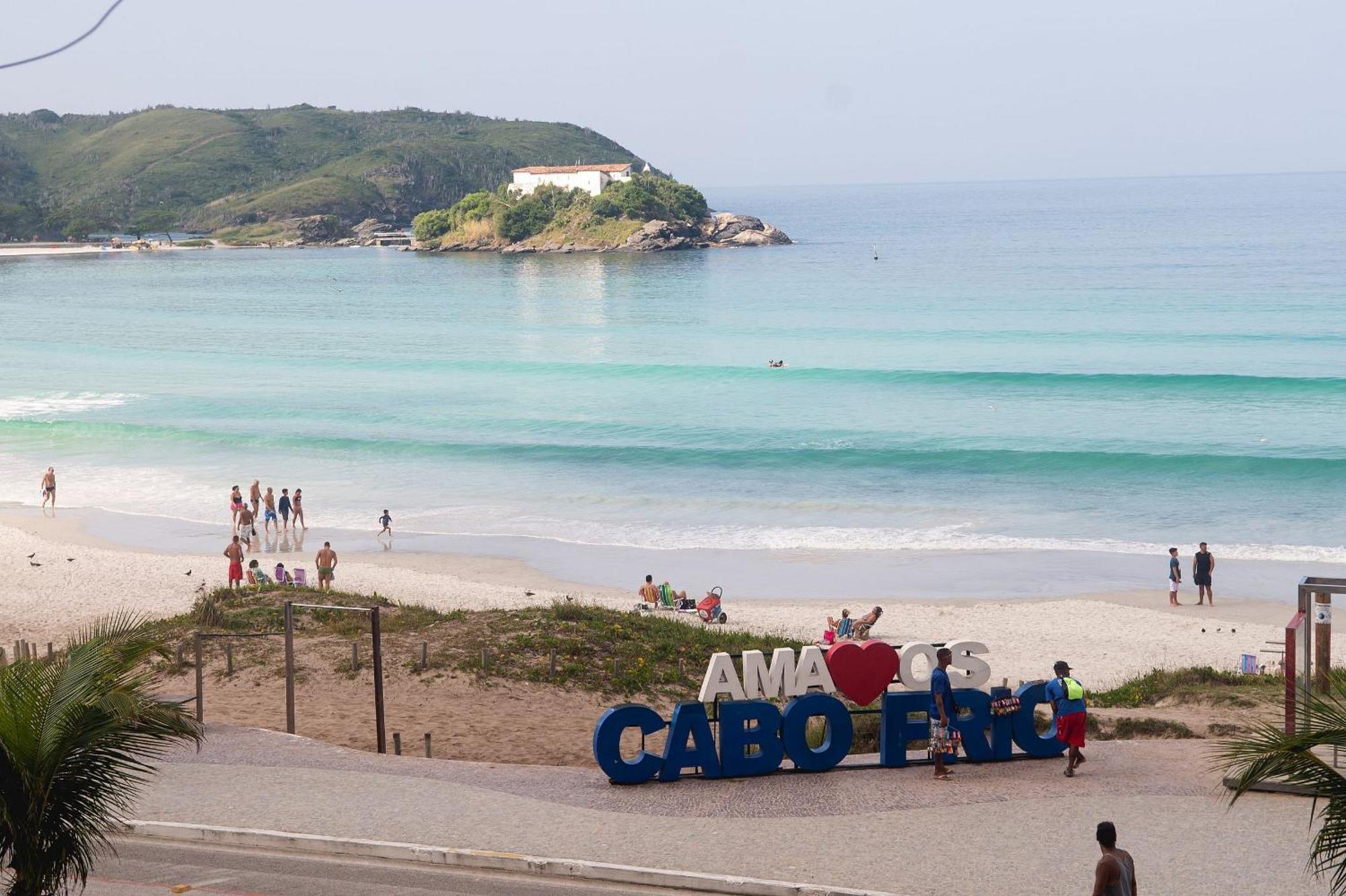 Lindo e bem localizado 3 quartos de frente para o Mar - CF06 Cabo Frio Exterior foto