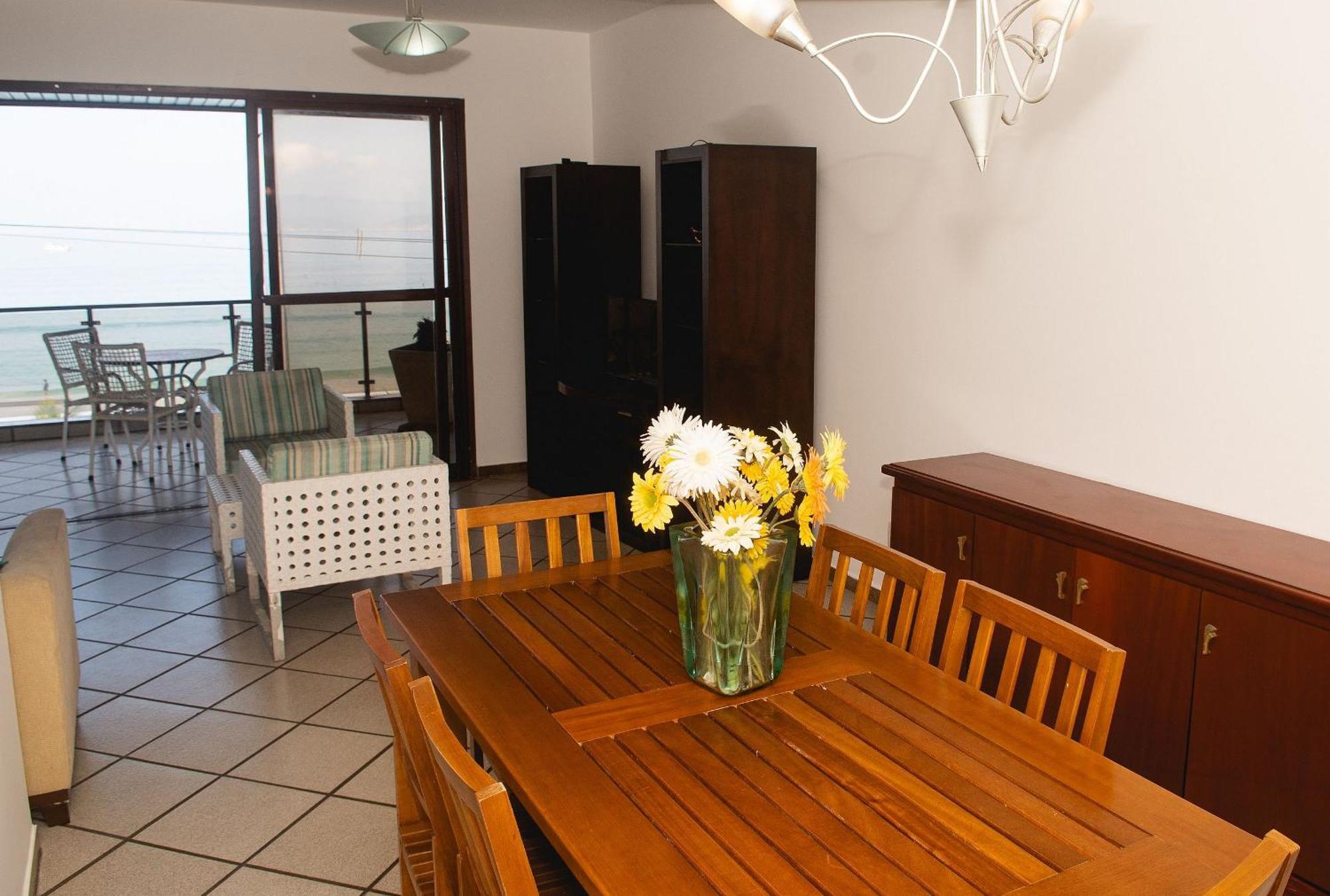 Lindo e bem localizado 3 quartos de frente para o Mar - CF06 Cabo Frio Exterior foto